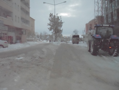 Çınar'da Yoğun Kar Yağışı 4