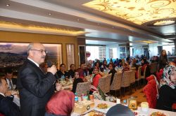 İnsanlık noktasında sıkıntısı olanlar kadına şiddet uyguluyor