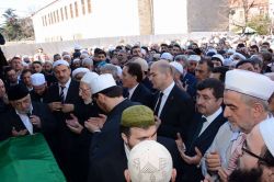 Ahmet Yaşar Hocaefendi  son yolculuğuna uğurlandı