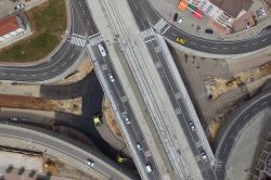 Karataş Köprülü Kavşak'ı trafiğe açıldı