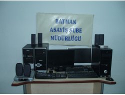 Hırsızlıklar Bu Defa Yakayı Ele Verdi