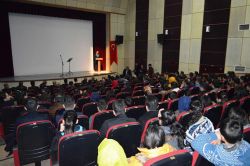 Mehmet Akif Ersoy Bitlis'te anıldı