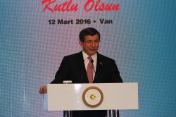 Davutoğlu: Emekli sağlık çalışanlarının maaşları artacak