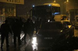 HDP Ağrı İl Başkanlığı'na baskın video