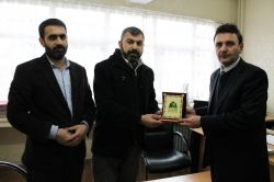 Siyer sınavına katkı sunan kurumlara plaket