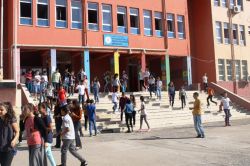 Bağlar’da Açık Öğretim sınavları ertelendi