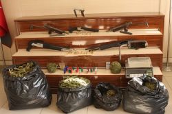 Gaziantep’te silah ve uyuşturucu kaçakçılarına baskın video-foto