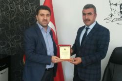 Mardin'in Kızıltepe ilçesinde Siyer Sınavı'na katkı sunanlara plaket verildi foto