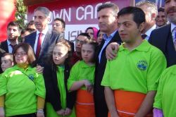 Elazığ’da Down sendromlulara kafe açıldı video foto