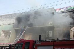 Nusaybin’de işyeri deposunda yangın video foto