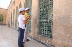 Üstad’ın kabrinin ortaya çıkarılamamış olması büyük bir ayıp video foto