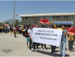 'ÖSYM Mağdurları' KPSS'yi Protesto Etti