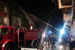 Yangın tam 12 saatte söndürülebildi