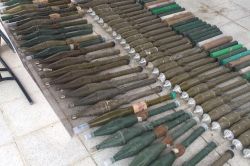 Şırnak’ta 120 roketatar mermisi ele geçirildi