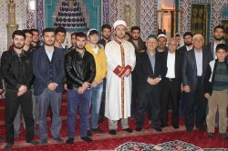 Aktif Gençlik Kulübü sabah namazında buluştu