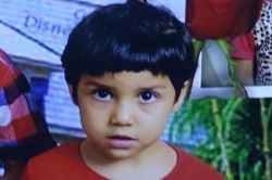 Otomobilin altında kalan küçük kız hayatını kaybetti