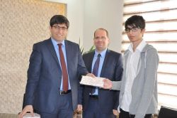 Batman’da YGS’de başarılı olan öğrencilere hediye verildi foto