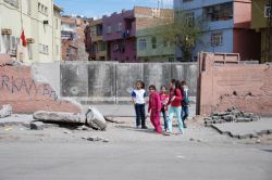 2 çocuğun ölümüne neden olan vinç kazasıyla ilgili bir gözaltı