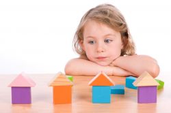 Otizm hastalık değil farklılıktır foto