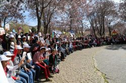 Öğrencilerden kitap okuma etkinliği