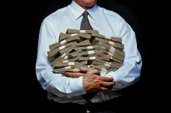 Türkiye gelirinin yüzde 45'i yüzde 20'lik zengin kesime ait