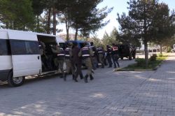 Diyarbakır’da PKK baskınları: 7 gözaltı