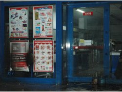 Markete Piknik Tüplü Saldırı