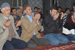 Cizre halkı Regaib Kandili'ni idrak etti video foto