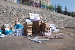 Diyarbakır’da yüklü miktarda esrar ve kaçak sigara ele geçirildi video foto