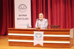 Batman’da  Allah’a bağlı bir hayat konferansı foto