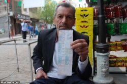 Sur halkı yüksek miktardaki elektrik faturalarına tepkili video foto