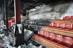 Van’da kapalı spor salonu kundaklandı