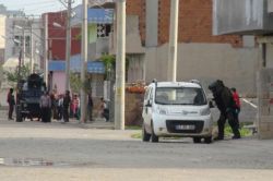 Kızıltepe’deki şüpheli araç silahlı saldırıda kullanılan araç çıktı video foto