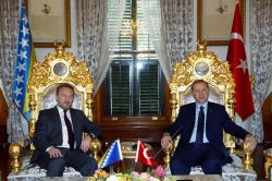 Cumhurbaşkanı Erdoğan, Bakir İzzetbegoviç ile görüştü