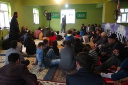 “Allah ve Resulüne tabi olanlar aziz olacak”