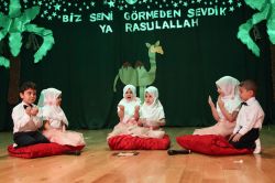 Minik öğrencilerden Kutlu Doğum etkinliği