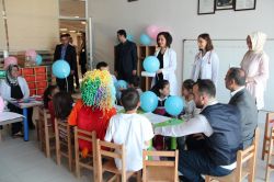 Van’da anne sütünün önemi anlatıldı video foto