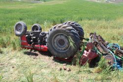 Kâhta’da traktör kazası: 1 yaralı