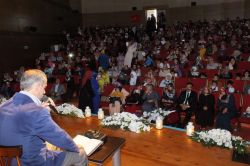 Batman’da “Tevhid ve Vahdet” konulu konferans verildi