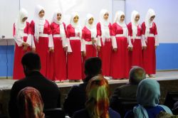 Ortaokul öğrencilerinden Kutlu Doğum programı