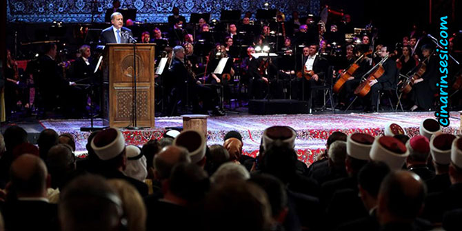 Bizi birbirimize düşürmek isteyenler, kendi karanlıklarında boğulacak