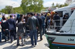 Engelliler için tekne turu düzenlendi