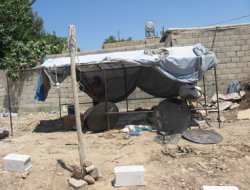 Yar Der Çadırda Yaşayan Aileye Yardım Elini Uzattı