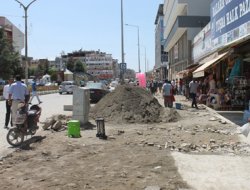 Van Belediyesi Nihayet Kaldırımları Gördü