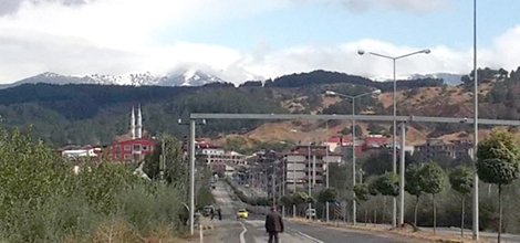 Bingöl Genç Savuran Bölgesi'nde pkkliler iş makinelerini yaktı