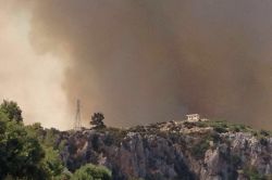 Antalya Kumluca’da orman yangını foto