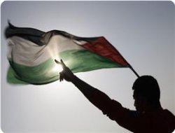 Filistin`de Direnişçi Farkı