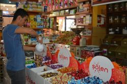 Bayramın müjdeleyicisi tezgâhlardaki yerini aldı