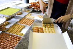 Tatlı fiyatlarında geçen yıla oranla bir artış yok foto