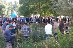 HÜDA PAR 6-7 Ekim'de katledilen üyelerinin kabrini ziyaret etti